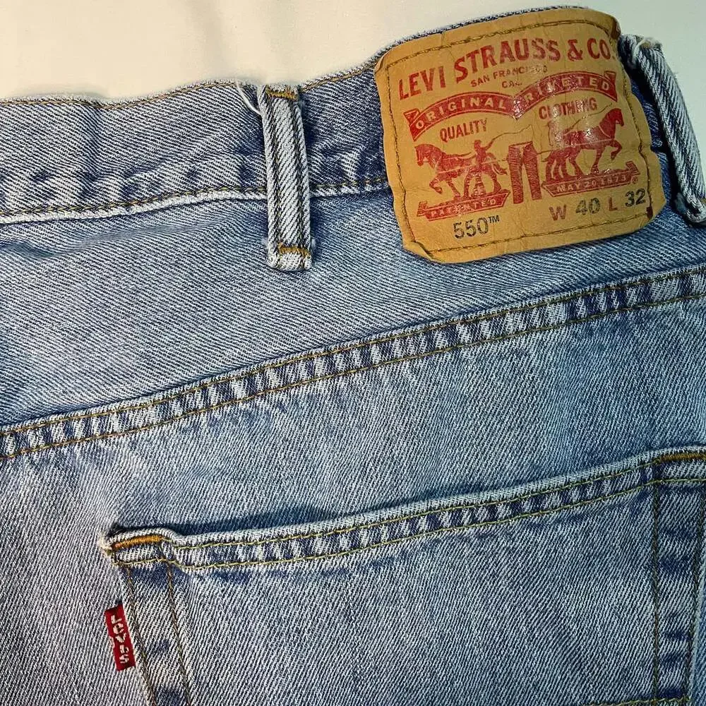 Levi’s 550 Relaxed Fit Jeans Men’s 40x32 Light Wash Denim